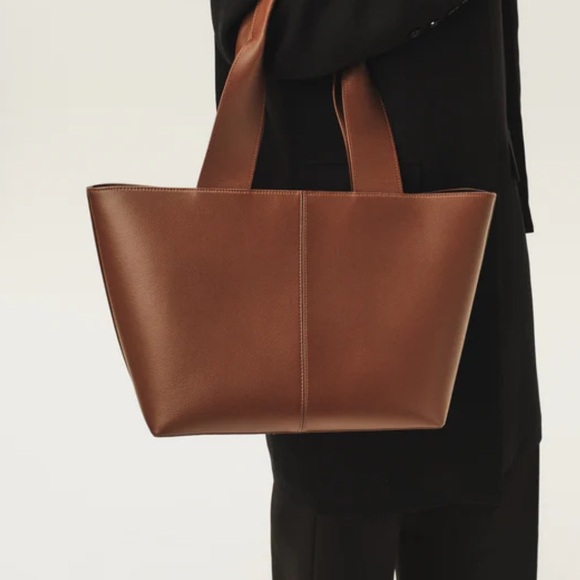 Lafayette Brown Tote Pecan - Picture 1 of 9